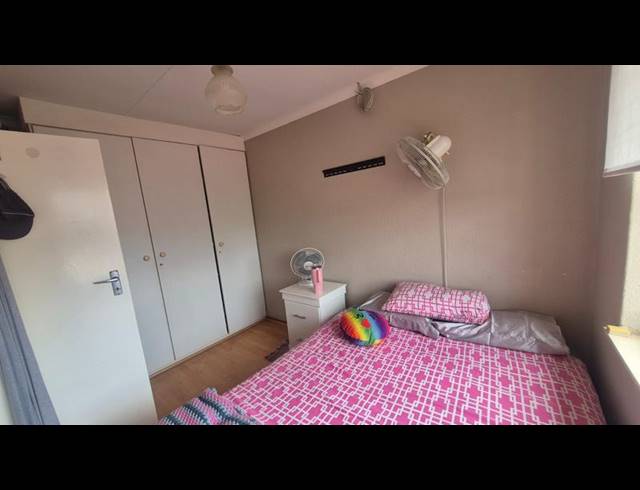 2 BEDROOM PROPERTY TO RENT IN NORTHCLIFF